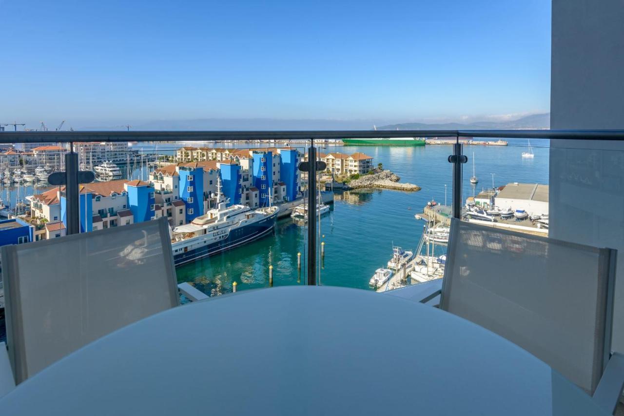 Luxury Modern Apartment With Exceptional Views! Hosted By Sweetstay 直布罗陀 外观 照片