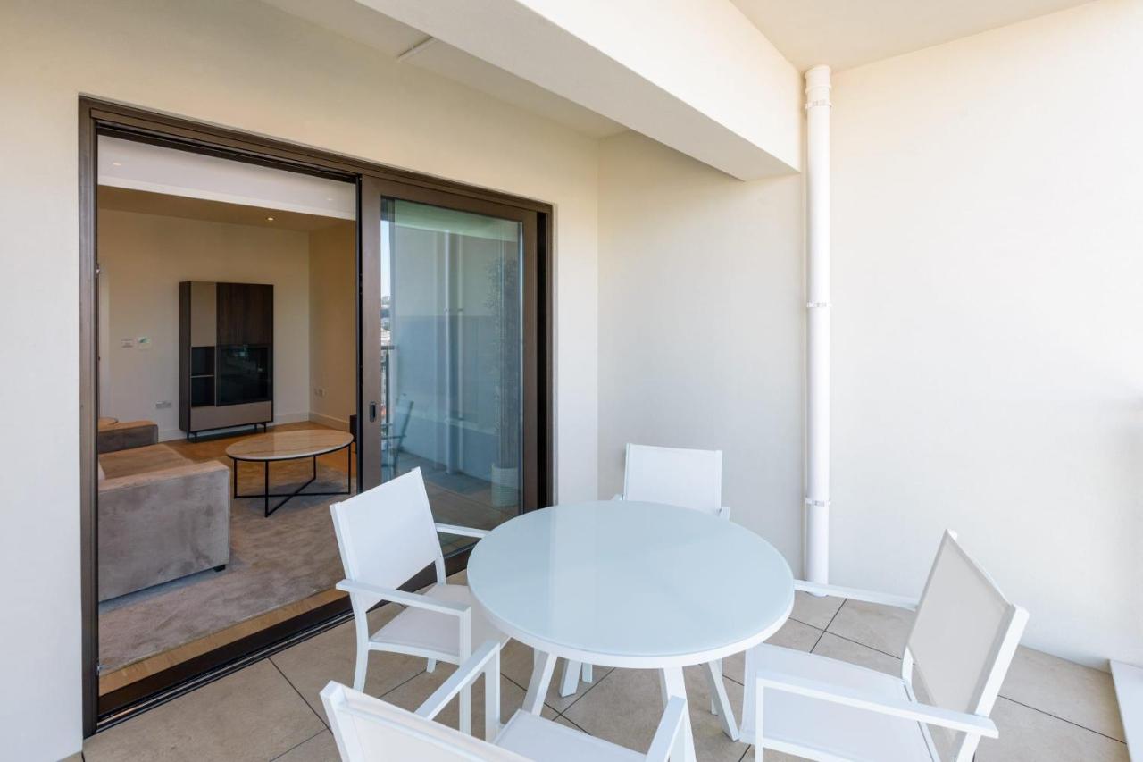 Luxury Modern Apartment With Exceptional Views! Hosted By Sweetstay 直布罗陀 外观 照片